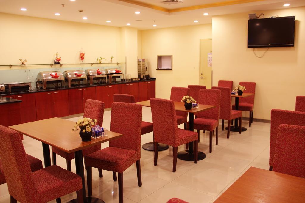Hanting Express Qingdao South Chongqing Road Eksteriør billede